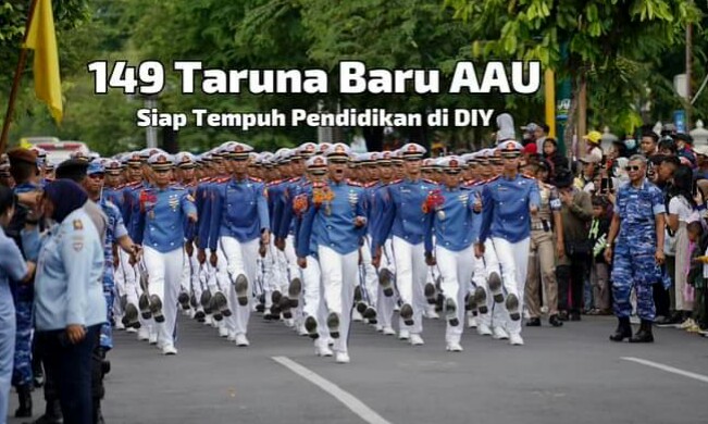 Passing In Parade di Gelar Sambut 149 Taruna AAU Baru