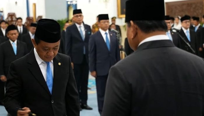 Bahlil Rangkap Jabatan Menko Hilirisasi dan Menteri ESDM
